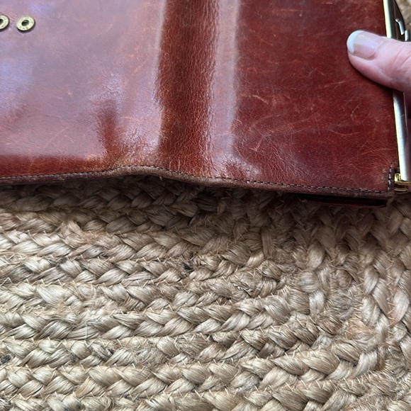 Bosca Brown Leather Wallet with Gold Clasp - Picture 8 of 11